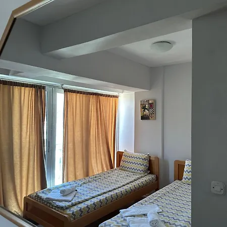 Apolo Apartment